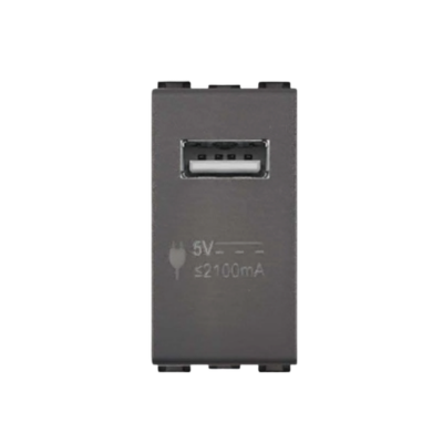 بريز شاحن USB مفرد 5V/2.1A ليزر رمادي فيراني